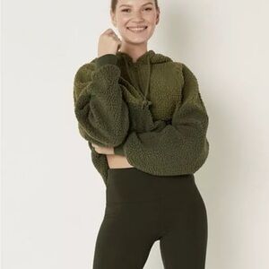 Pink Victoria Secret Sherpa Hoodie Pullover Half Zip Sweater, New with Tags